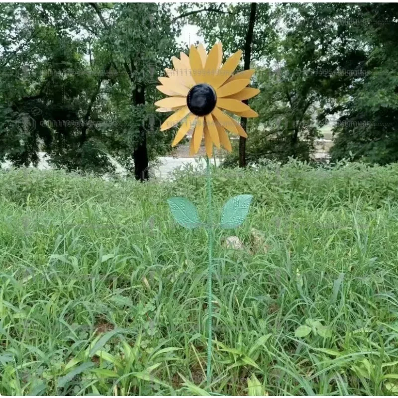 Metal Sunflower Spinning Windmill Outdoor Garden Decor Iron Craft Windmill Lawn Ornament Yard Art Patio Decoration Outdoor