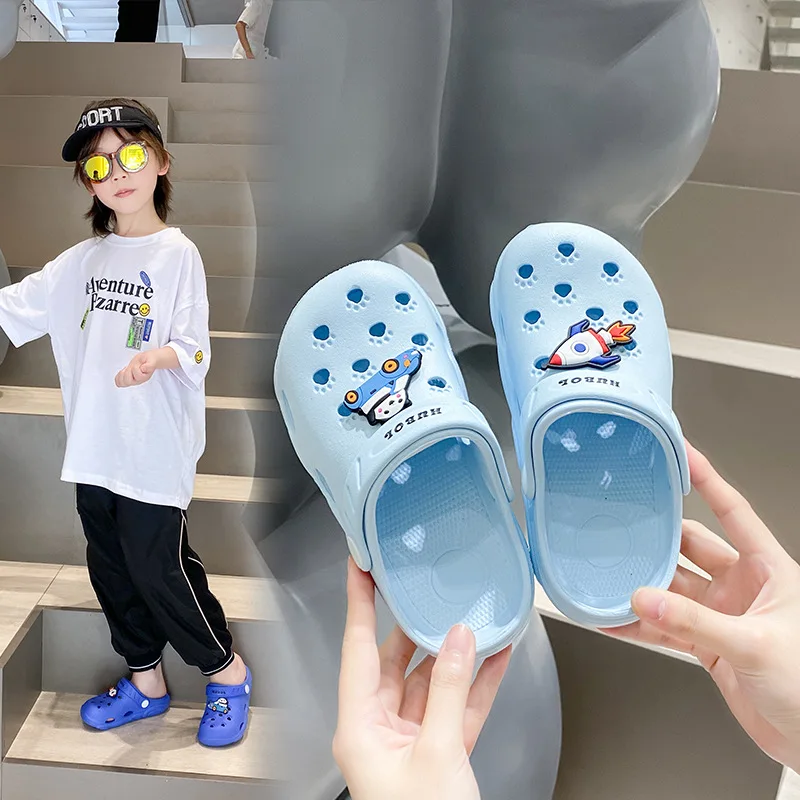 

Children Summer Clogs Non-slip Children Home Medium Children Soft Bottoming Spring and Autumn Boys Sandals Girls Indoor Slippers