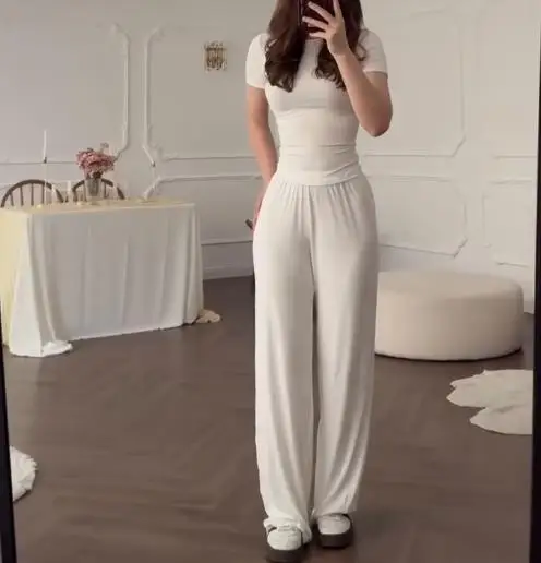 

Модная облегающая повседневная футболка с короткими рукавами и универсальные свободные широкие брюки с круглым вырезом, летний женский повседневный комплект