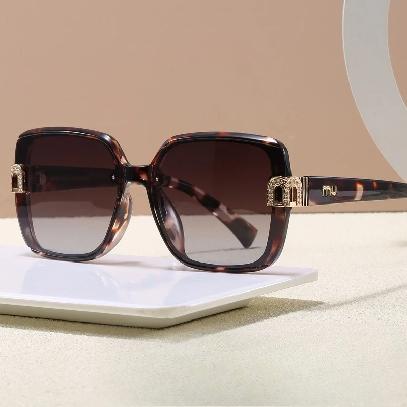 

​​2025 Polarized Sunglasses Women, Luxury UV400 Cat Eye Street Style, Y2K Retro Viral Face Slimming​​