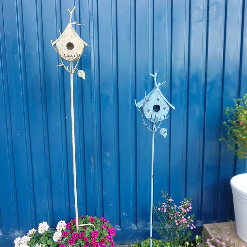 Wrought iron small tree house flower insert, bird house white old, blue European country style garden garden decoration ornament