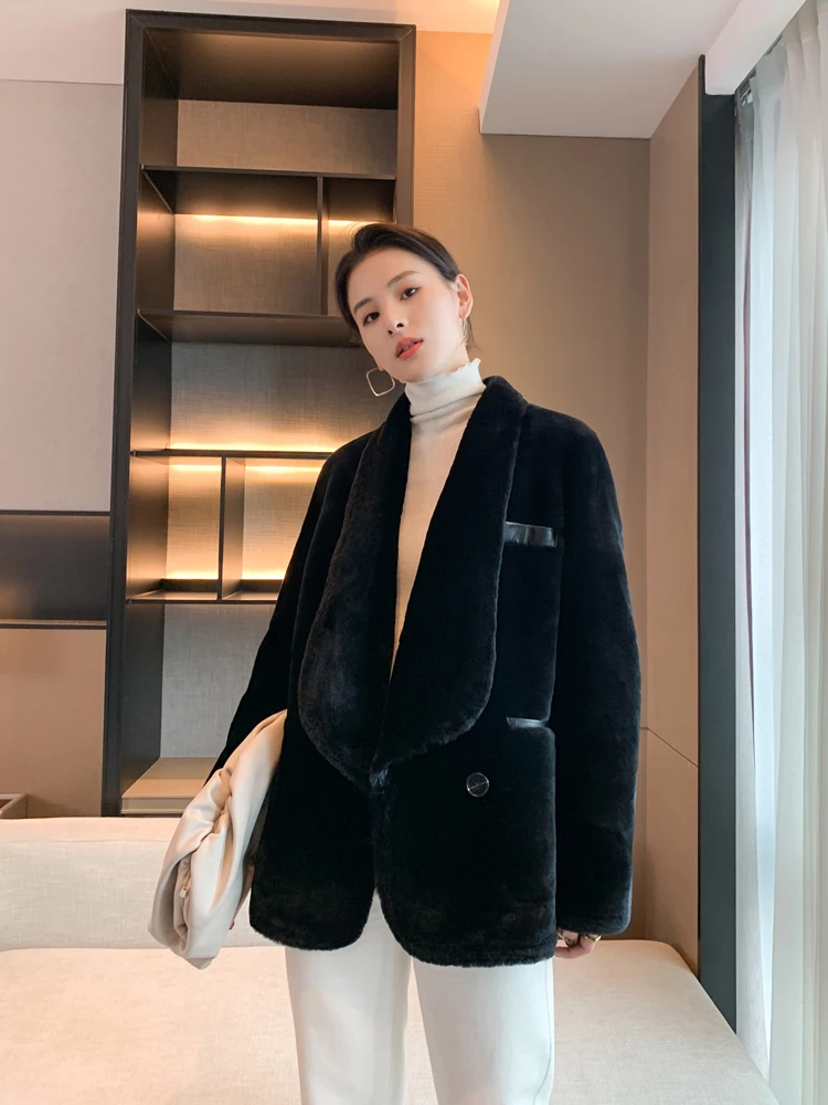 Tcyeek Genuine Wool Autumn Winter High End Fur Integrated Solid Color Medium Length Women's Lamb Wool Fur Coat Fourrures Femme
