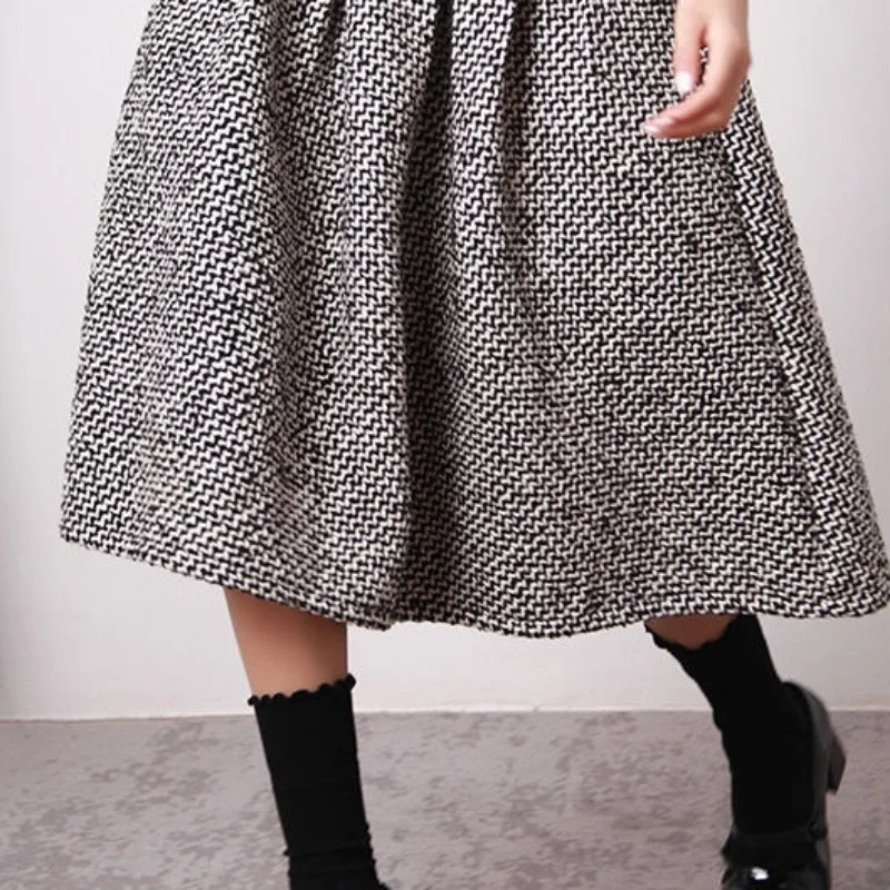 Matakawa Woolen Faldas Mujer Plaid Vintage Thick Autumn Winter Korean Fashion Women Skirts High Waist A-line Retro Long Skirt