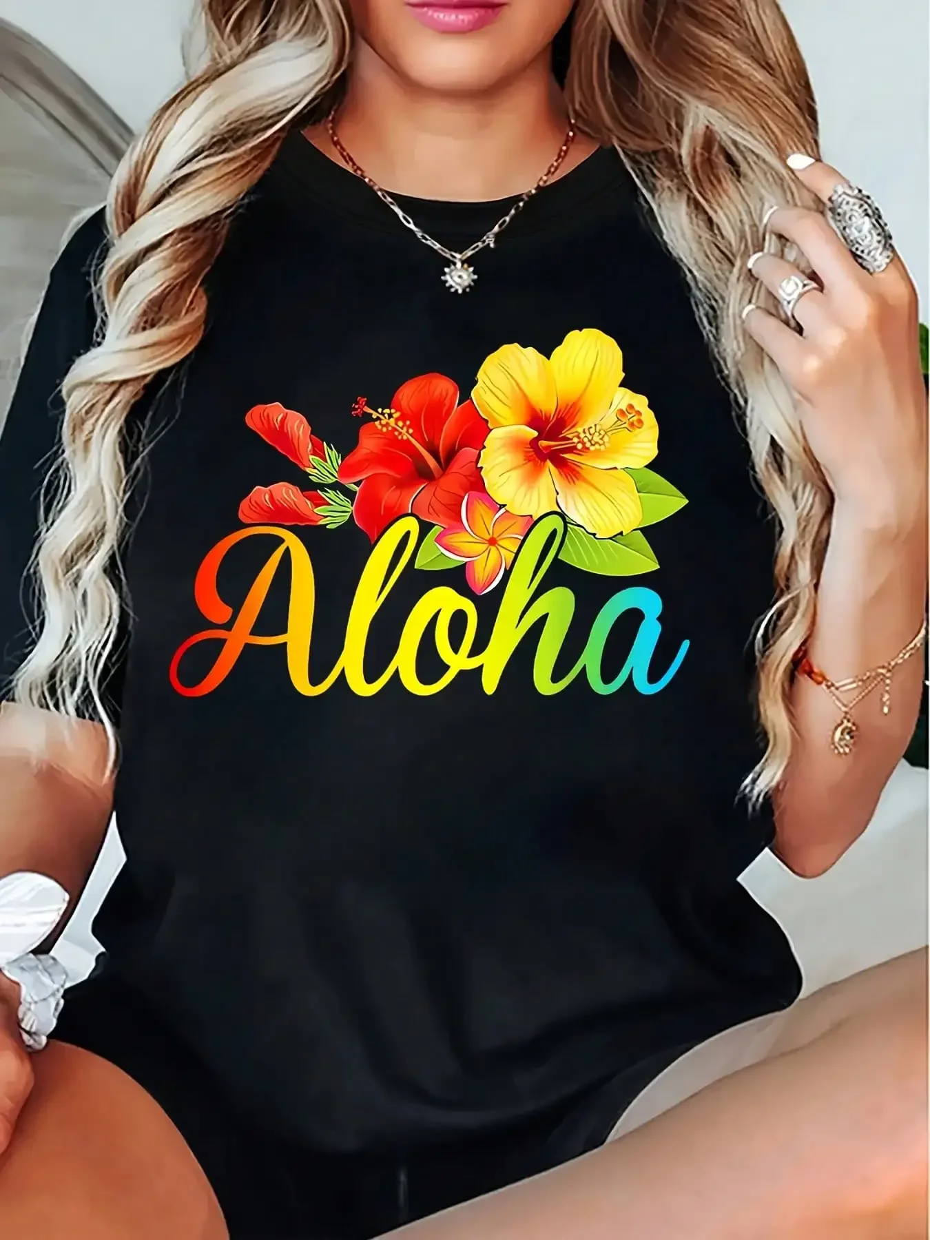 Aloha Hawaiian Vacation Camiseta con estampado floral de manga corta y cuello redondo