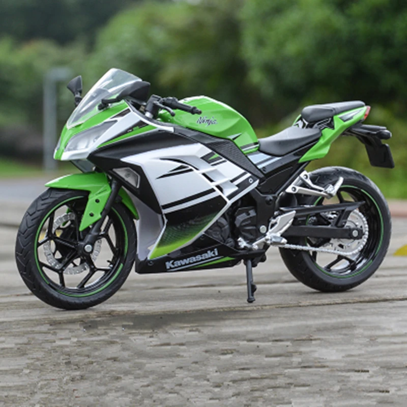 The Ultimate Guide to the 1/12 Kawasaki Ninja 250 Model Bike