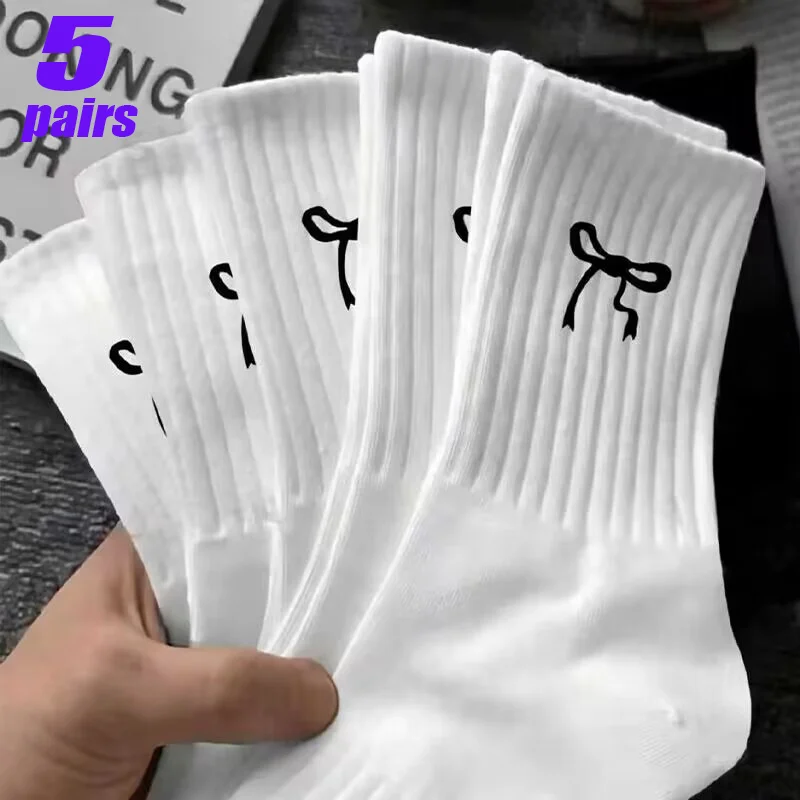 

5 pairs of breathable black and white socks for spring and autumn, versatile bow tie women's mid tube stacking socks