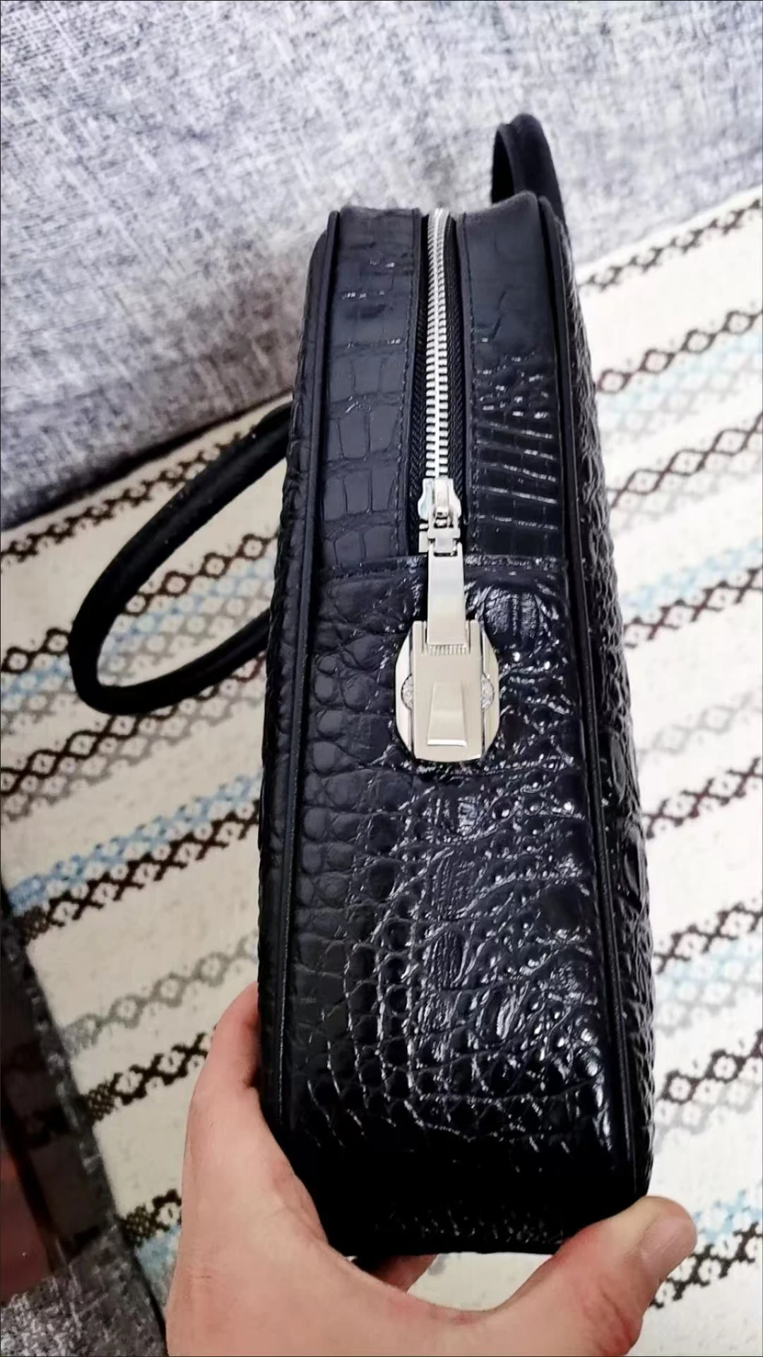 2027 New Luxury Alligator Pattern Genuine Leather Business Men's Briefcase Male Shoulder Bag Men Messenger Laptop Computer Bag
