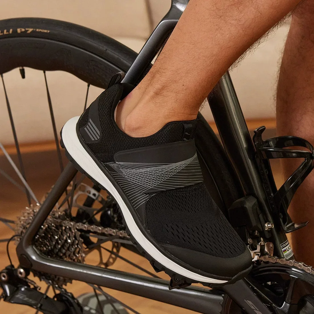 Men's Indoor Fitness Dynamic Cycling Shoes Mountain Bike Shoes SPD MTB Shoes for Men Cycling Sneakers