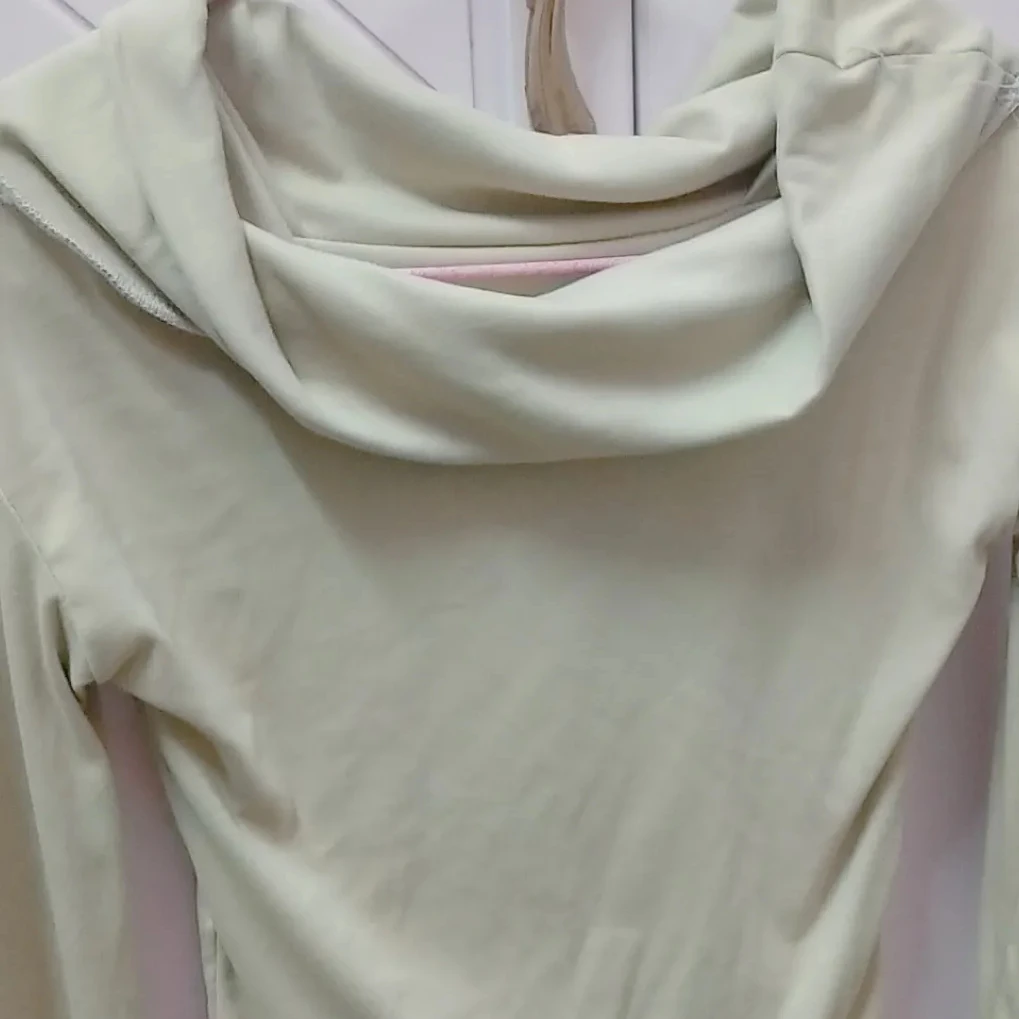 Long Sleeve Tshirts Women Slash Neck Solid Stylish Slim Tees Casual Tops Autumn Winter Basic Clothes Simple Soft Chic All-match