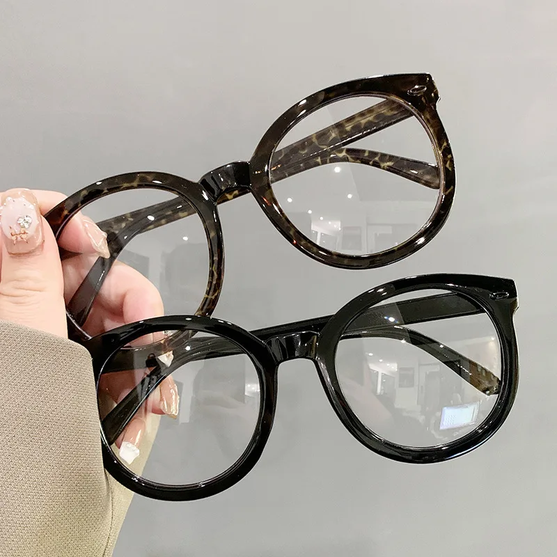 Retro Black Round Presbyopia Glasses Unisex Oversized Far Sight Glasses for Women Anti Blue Light Computer Reading Glasses