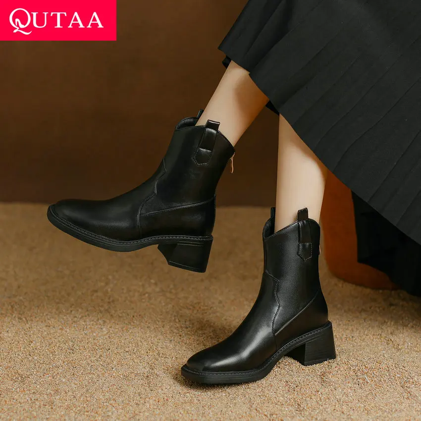 

QUTAA/2024 г. Женские ботильоны на платформе для отдыха Классическая обувь из микрофибры на молнии с круглым носком на осень-зиму женская повседневная обувь, размер 34-42