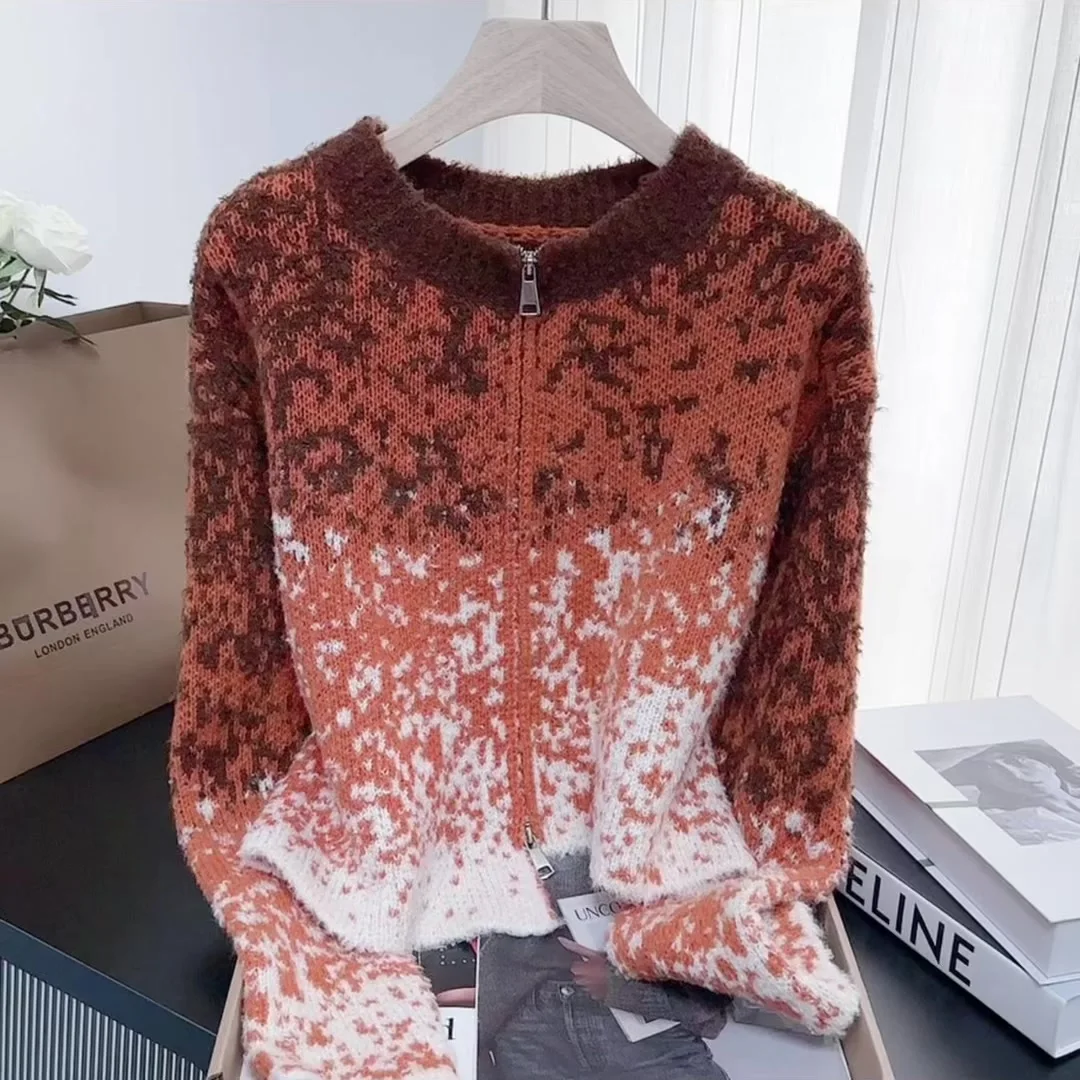 

2025 autumn and winter new design irregular casual high-end knitted sweater jacket loose gradient color short top T-shirt