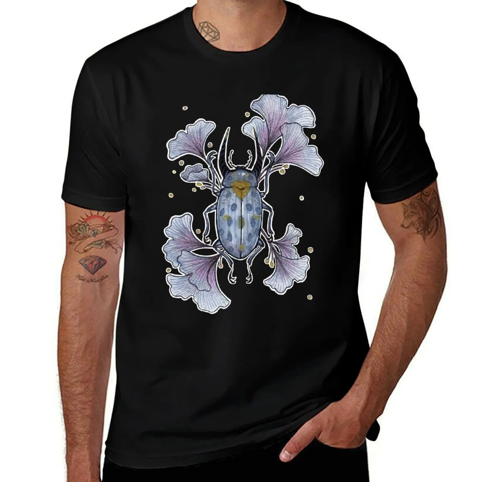 

Ginkgo (Dark Background) T-Shirt Simple Graphic Design T-Shirt