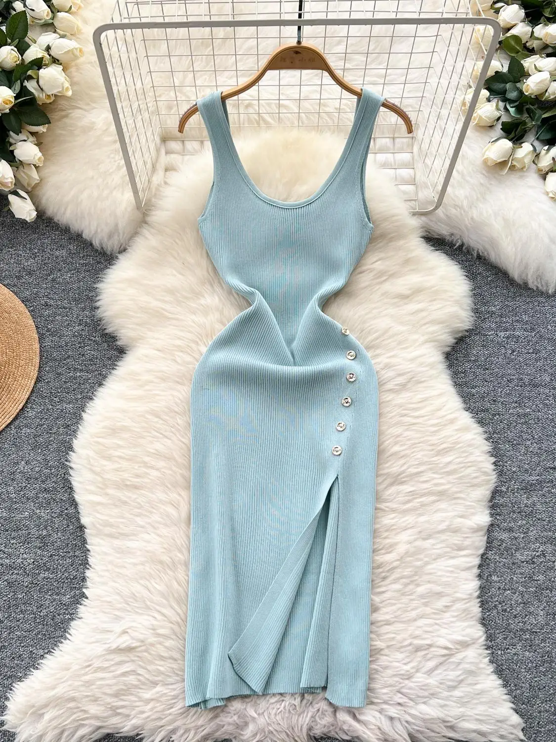 Foamlina-vestido de punto con detalle de botones, elegancia francesa, minivestido ceñido sin mangas con abertura alta, traje elegante, verano 2025