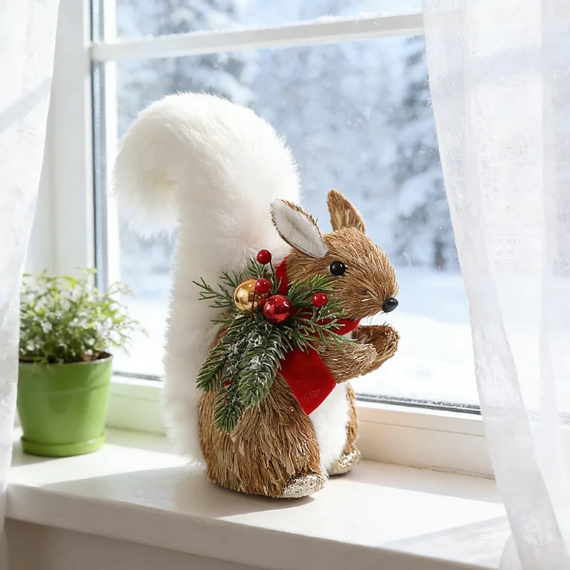 New Artificial Christmas Squirrel Ornament Festive Faux Animal Decoration Home Decor Holiday Table Accent Christmas Party Decor