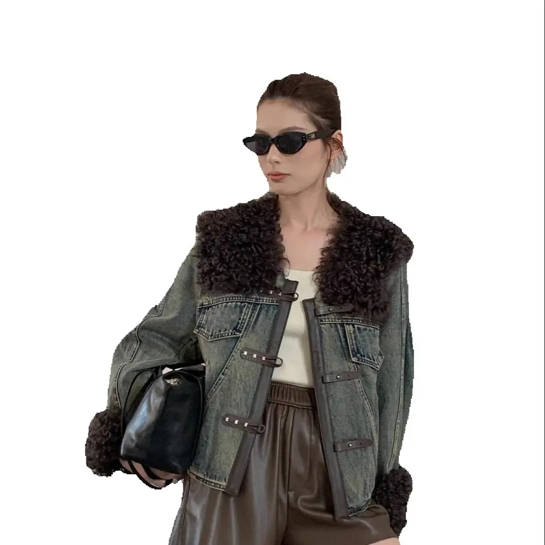 A new short denim fur coat with one-piece fur and goose down jacket for women in autumn and winter 2025