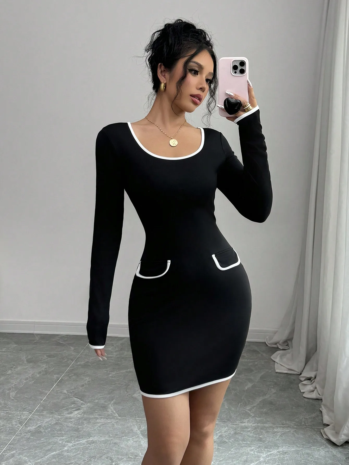 

Selianne Black & White Contrast Color Fitted Mini Bodycon Dress, Fashionable For Spring/Autumn, Suitable For Valentine's Day