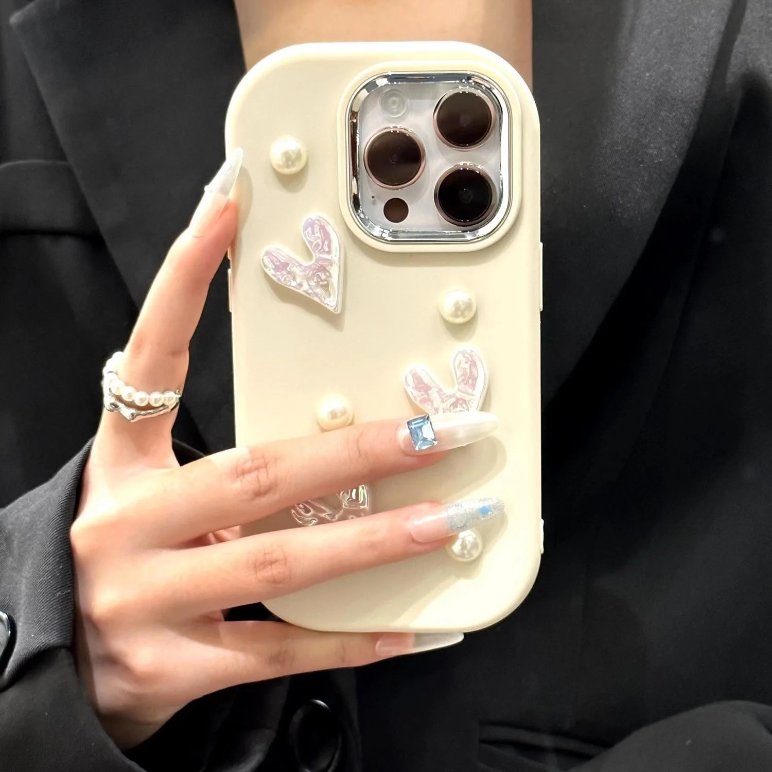 Simple White Love H…