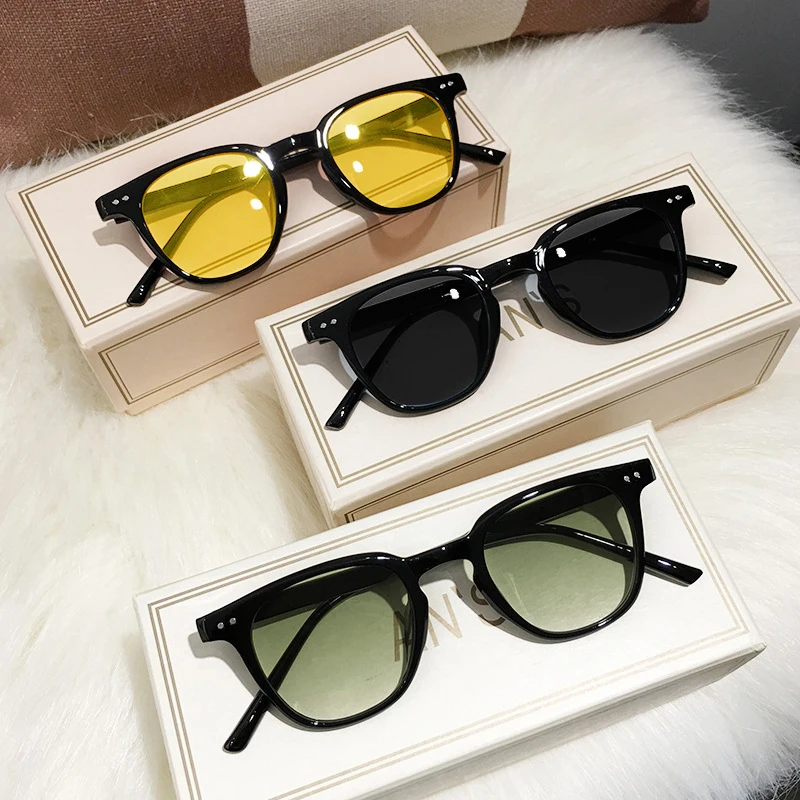 4 Pcs/Set New Vintage Square Sunglasses Women Men Small Round Sun Glasses Female Small Eyewear Oculos De Sol for Male Female