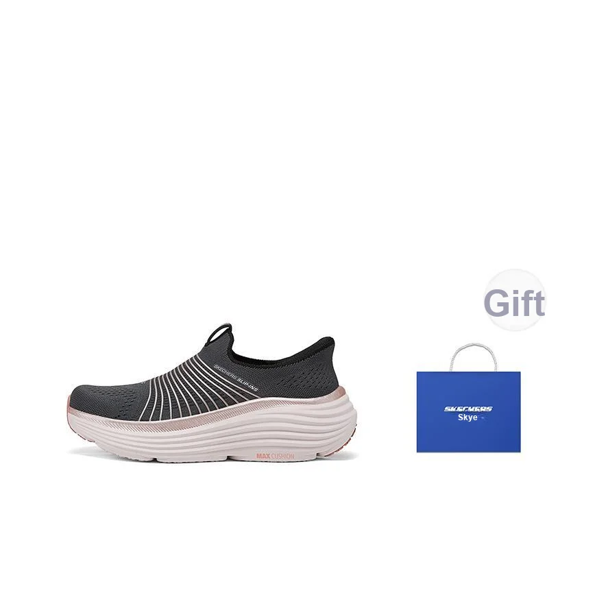 Skechers Women's GO Low top Walking Shoes Women's Black 129475-BKRG view 5