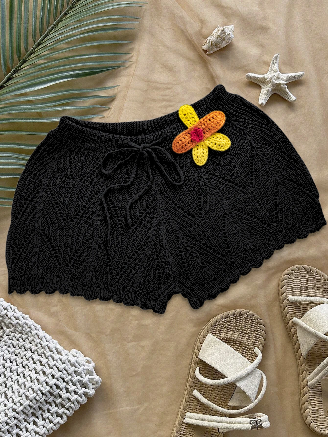 شورت كروشيه مصنوع يدويًا للعطلات الصيفية كاجوال مريح وسحب فوق ملابس داخلية برباط للنساء