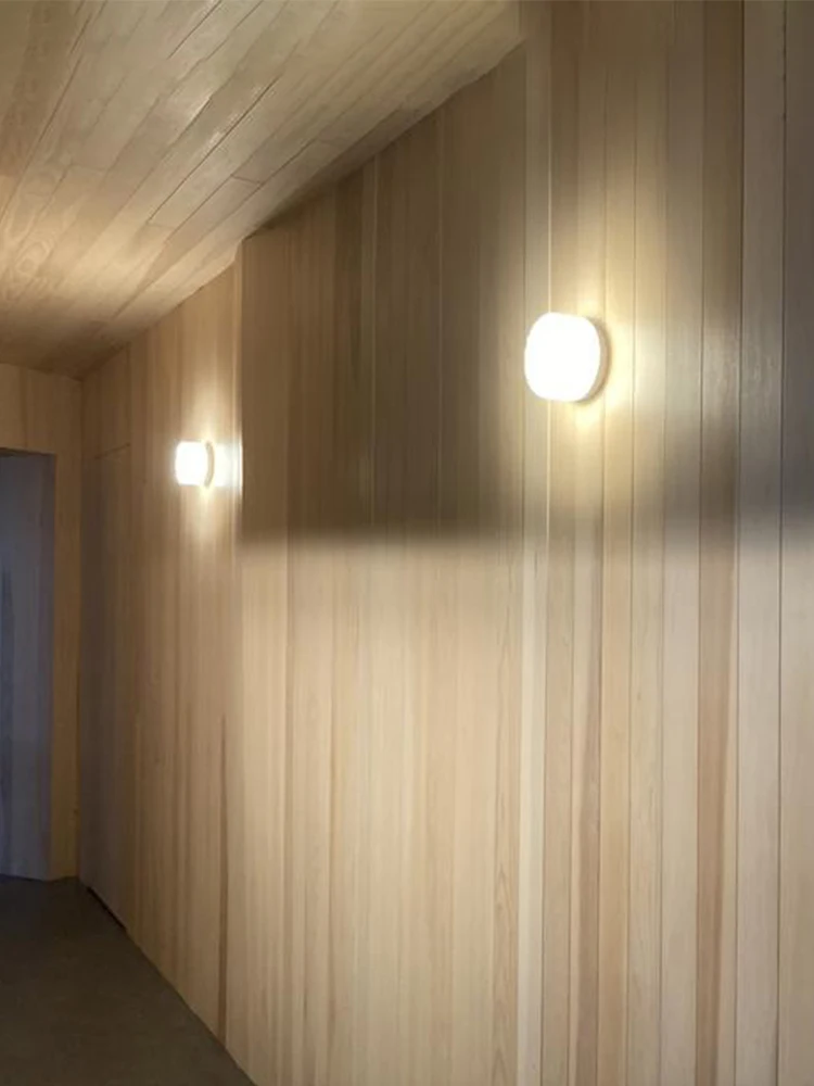 

Designer wall lamp Nordic B&B corridor lamp bedroom bedside potato chips wall lamp bathroom porch corrugated mirror headlight