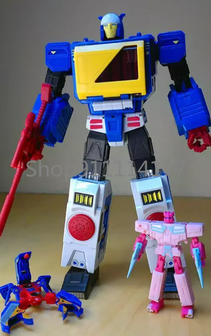 

KFC Toys Eavi Metal Phase 4B Blaster KFC P-4B с 2 лентами, версия синего цвета на складе