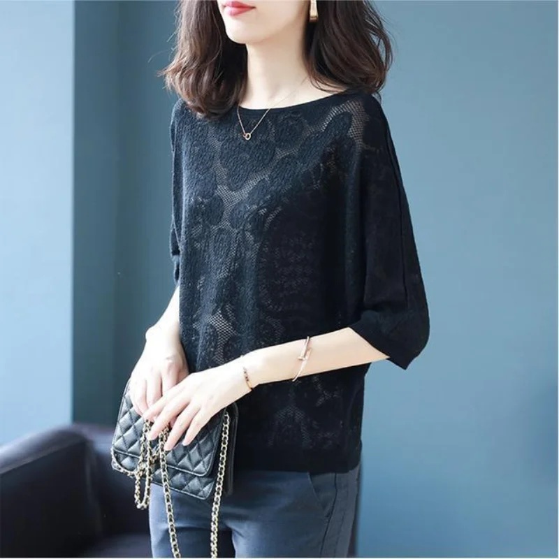 Oversize Versatile Temperament Women's Top Autumn and Winter New Hollowed Out Round Neck Half Sleeve Solid Color Pullover Shirt