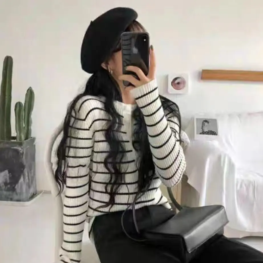 

Корейский облегающий полосатый цветной трикотаж премиум-класса, женский топ, верхняя одежда ранней осени, маленький размер, специальный