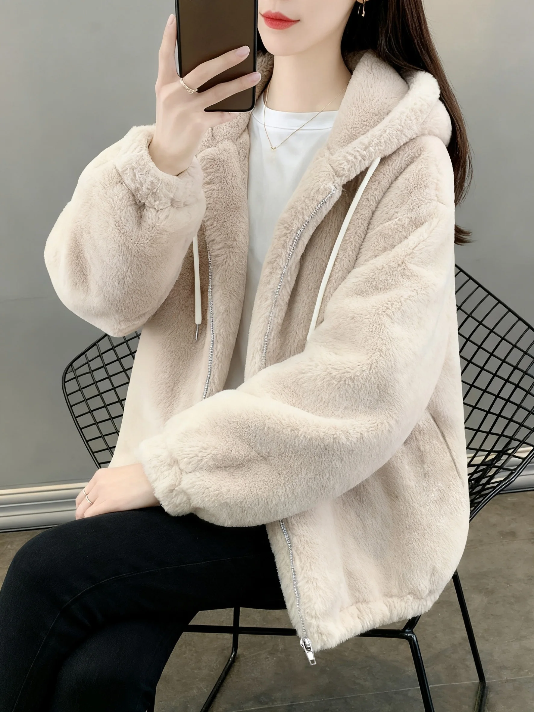 

Women Sherpa Fleece Jacket Hooded Zip Up Faux Fur Coat Winter Warm Plush Teddy Jacket Casual Loose Outerwear