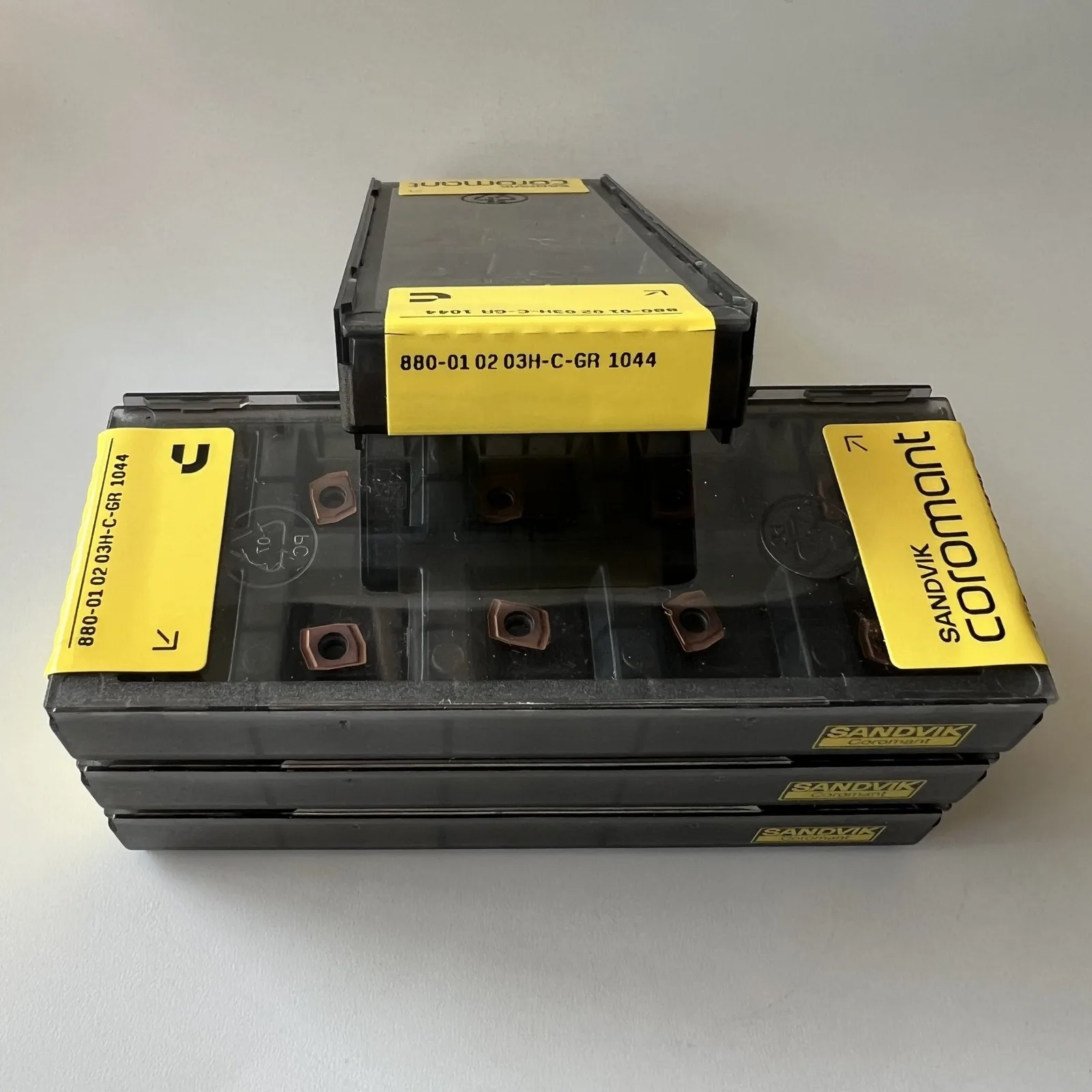 

SANDVIK / 880-010203H-C-GR 1044 / Оригинальные шведские лезвия из твердого сплава, 10 шт.