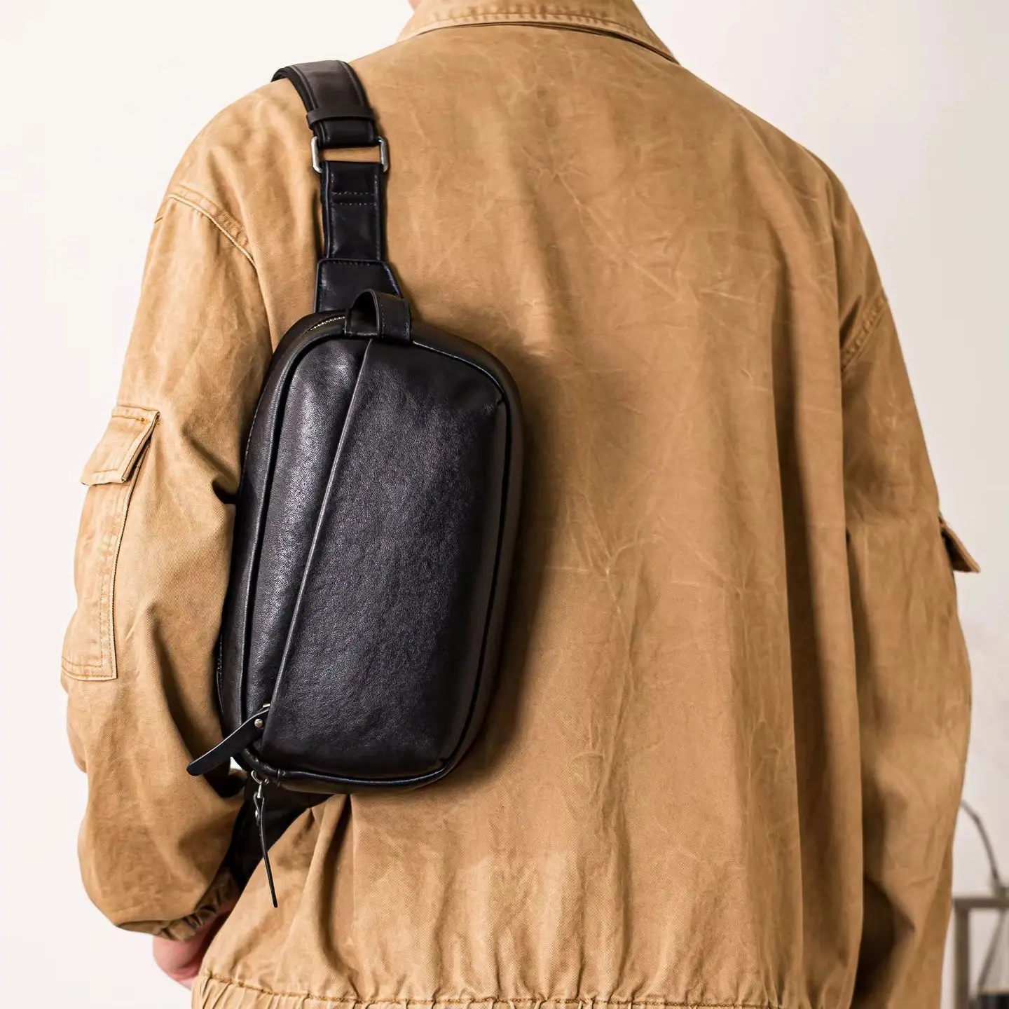 casual first layer cowhide men multifunctional chest bag outdoor travel luxury genuine leather sports black crossbody bag