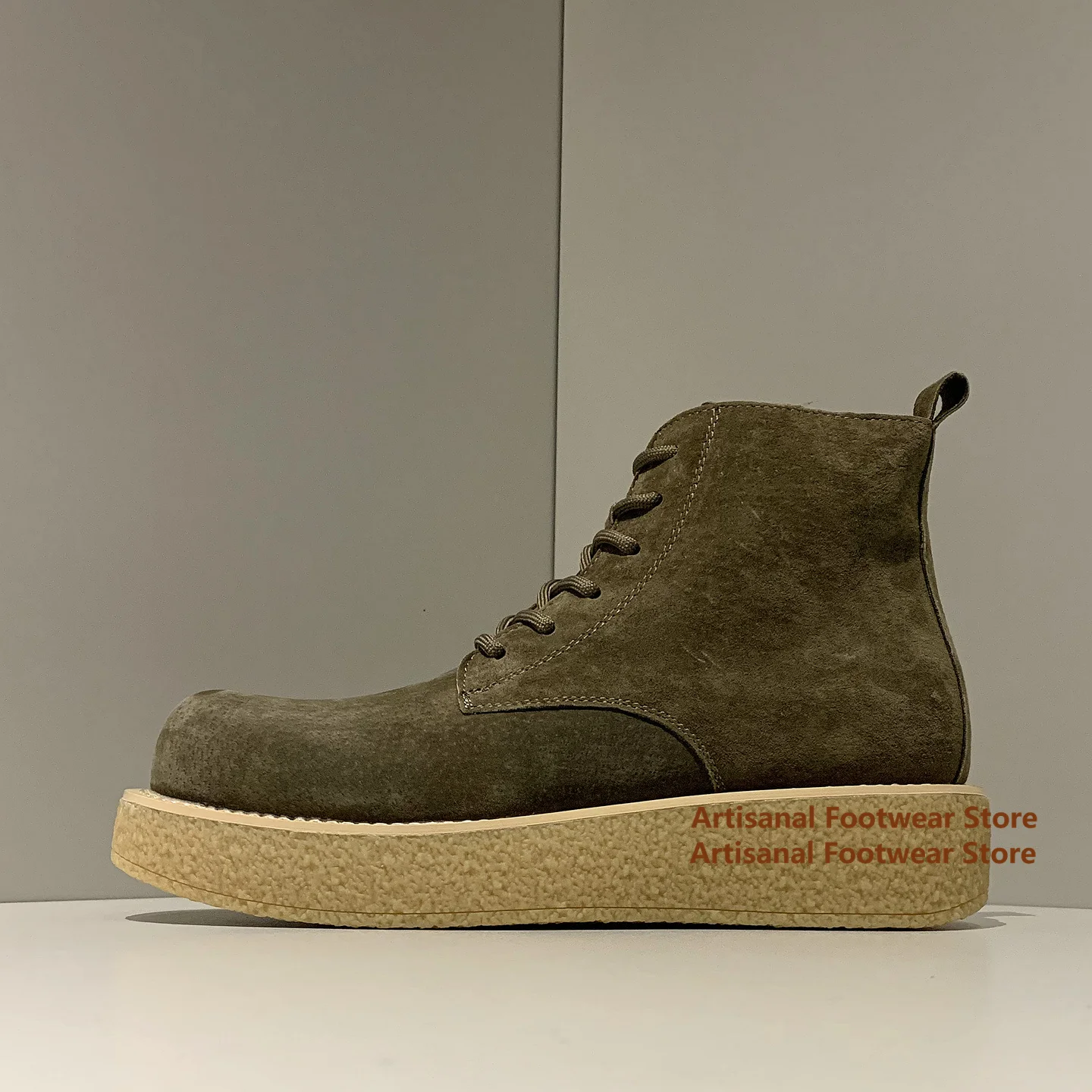 عالية الجودة أحذية رجالية الجانب سستة الدانتيل متابعة منتصف أعلى حذاء كاجوال المضادة للانزلاق النمط البريطاني الرجعية عمال الأحذية الجديدة في الرجال الأحذية