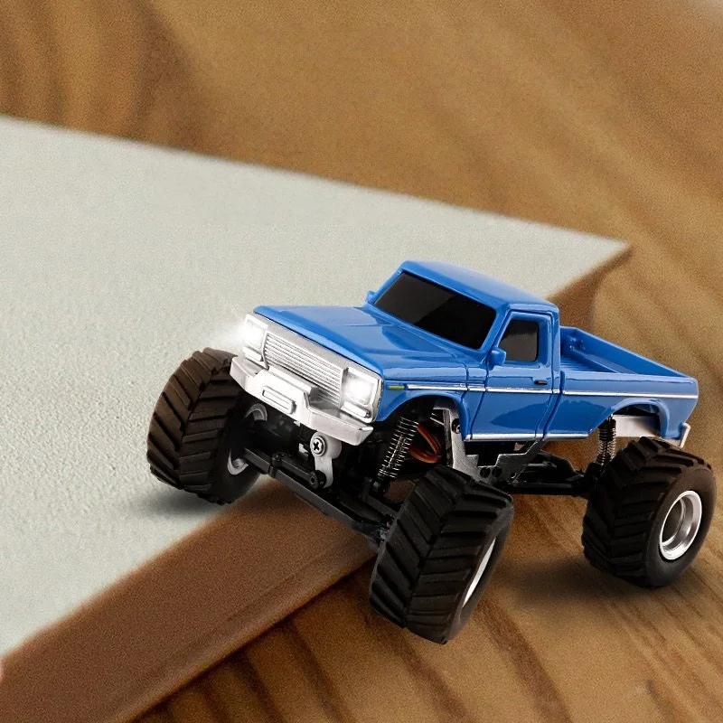 FATJAY 1/36 Mini RC Climbing Car – Desktop Entertainment Off-Road Remote Control Model Vehicle