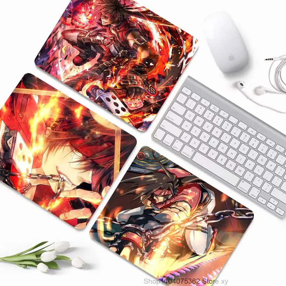 Game Guilty Gear Sol Badguy Mousepad Small LockEdge Mouse Pad For Gamers Computer Desk Pad Rectangular Anti-slip Rubber