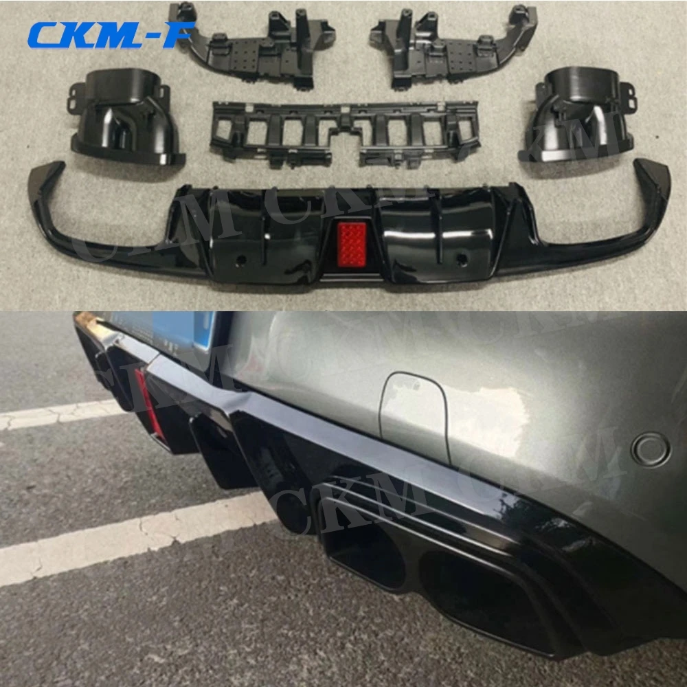 

PP Black Material Rear Bumper Diffuser Light with Exhaust for Mercedes Benz C Class C205 C63 For AMG Coupe 2 Door 2015-2019