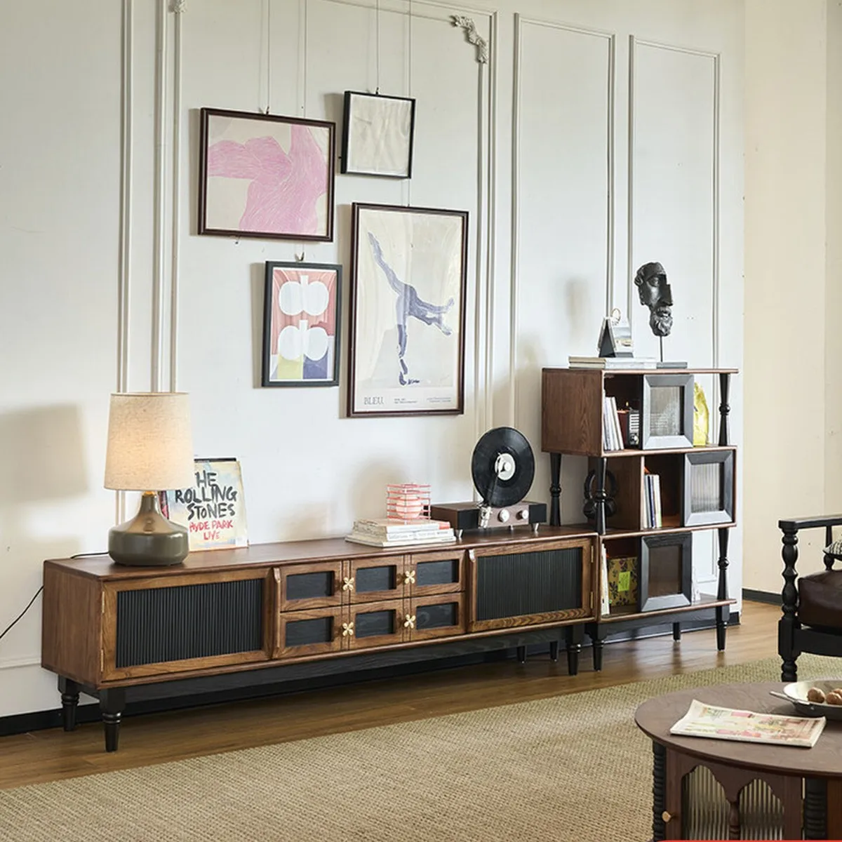 French retro solid wood TV cabinet red oak modern simple locker small apartment medium and ancient style combination furniture