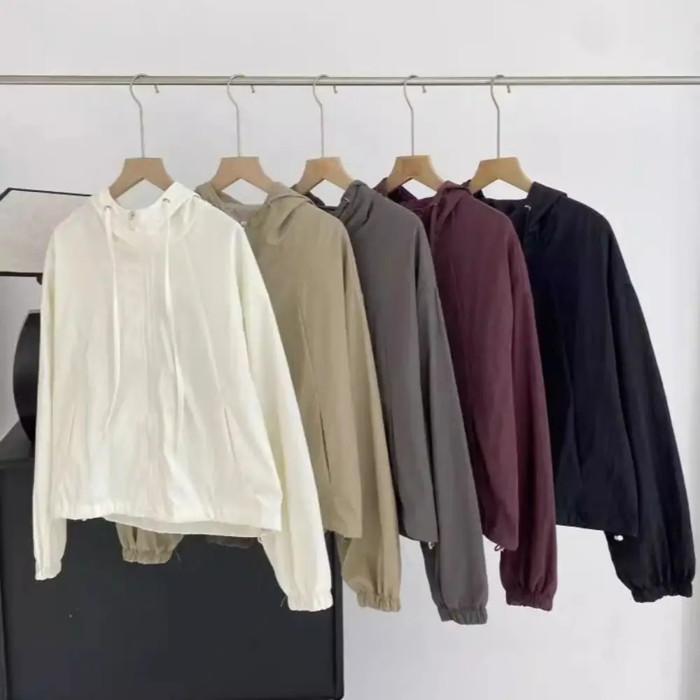 الرباط ملابس الحماية من الشمس طويلة الأكمام طويلة الأكمام مقنعين واقية من الشمس أعلى الكورية نمط المضادة للأشعة فوق البنفسجية سريعة الجافة السترات النساء