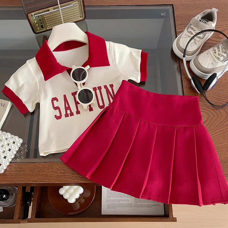 

Summer short-sleeved suit girls POLO shirt letter printing, children's clothing 2025 women's treasure pleated skirt two-piece se