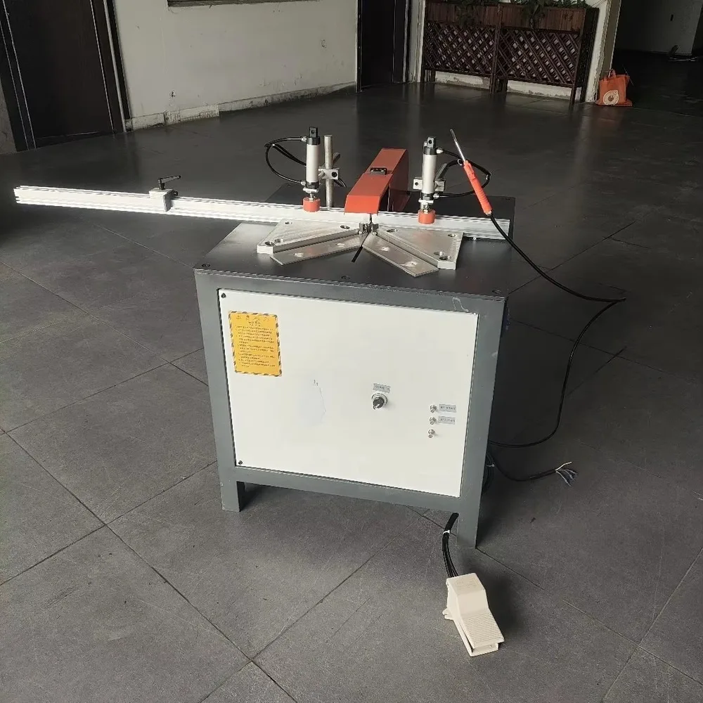 Pneumatic 45 Degree Angle Frame Cutting Machine for Wood Aluminum PS PVC Moulding Easy to Operate Durable High Precision