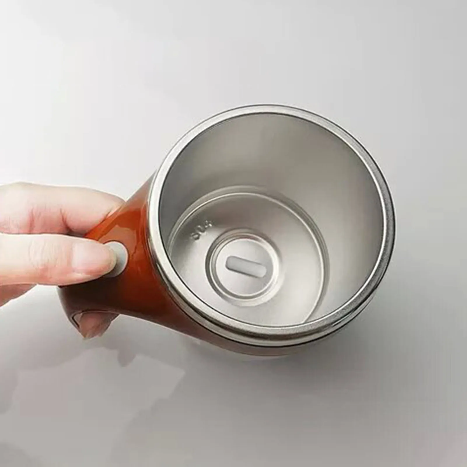 304 스테인레스 스틸 자체 교반 머그잔 홈 오피스 여행을위한 뚜껑이있는 자동 자기 교반 커피 머그잔 380ml