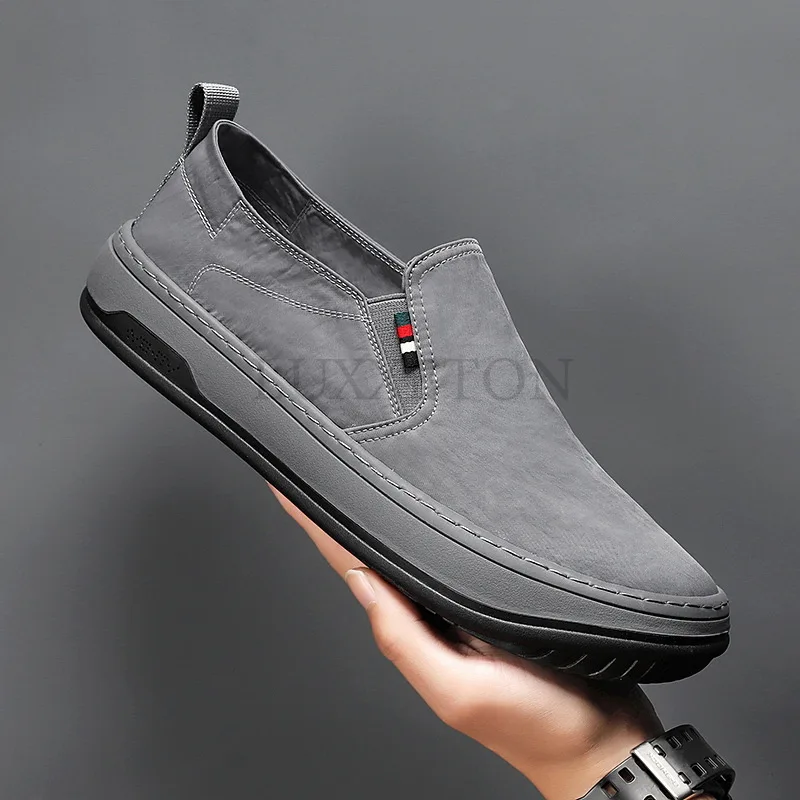 Men Vulcanized Shoes New Spring Comfortable Breathable Casual Lightweight Soft Soled Hiking Flat Sneakers for Men