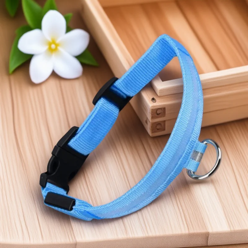 النايلون عاكس LED طوق بكلاب تضيء طوق الحيوانات الأليفة أضواء الكلب ليلة المشي لوازم التخييم