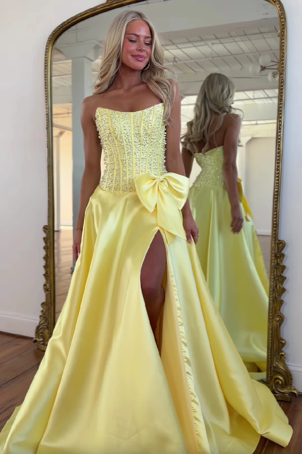 Customized Elegant Yellow A-Line Strapless Evening Dresses Chest with Pearls Rhinestones Bow Front Slit Floor Length Prom Gowns