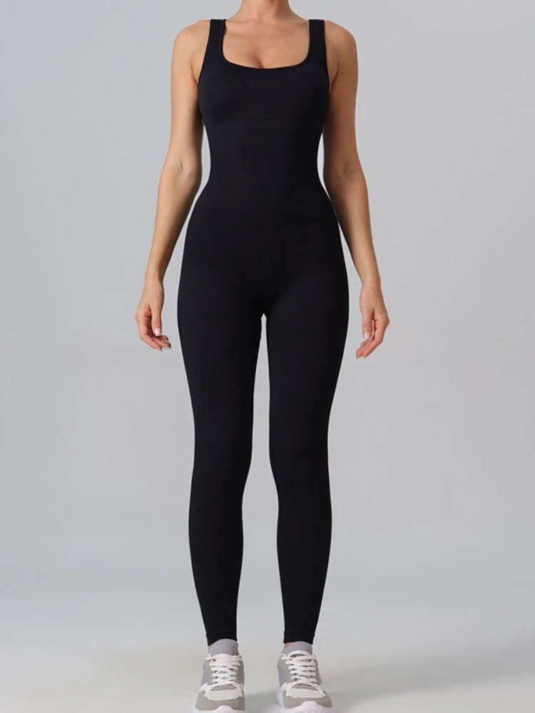 الجديد في عام 2025 جمبسوت رياضي نسائي بدون أكمام قطعة واحدة بدلة يوجا للياقة البدنية بياقة مربعة وظهر مكشوف بدون خياطة