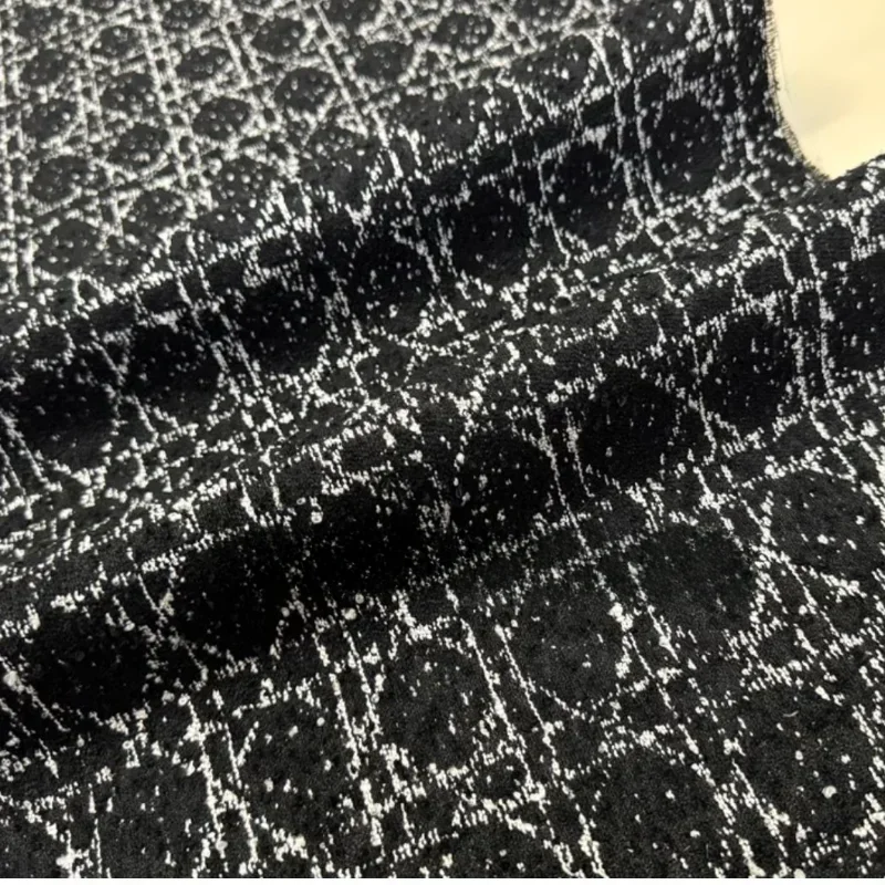 European and American Black and White Blended Three-dimensional Color Woven Jacquard Clothing Fabric  Brocade Suit Jacket Fabric