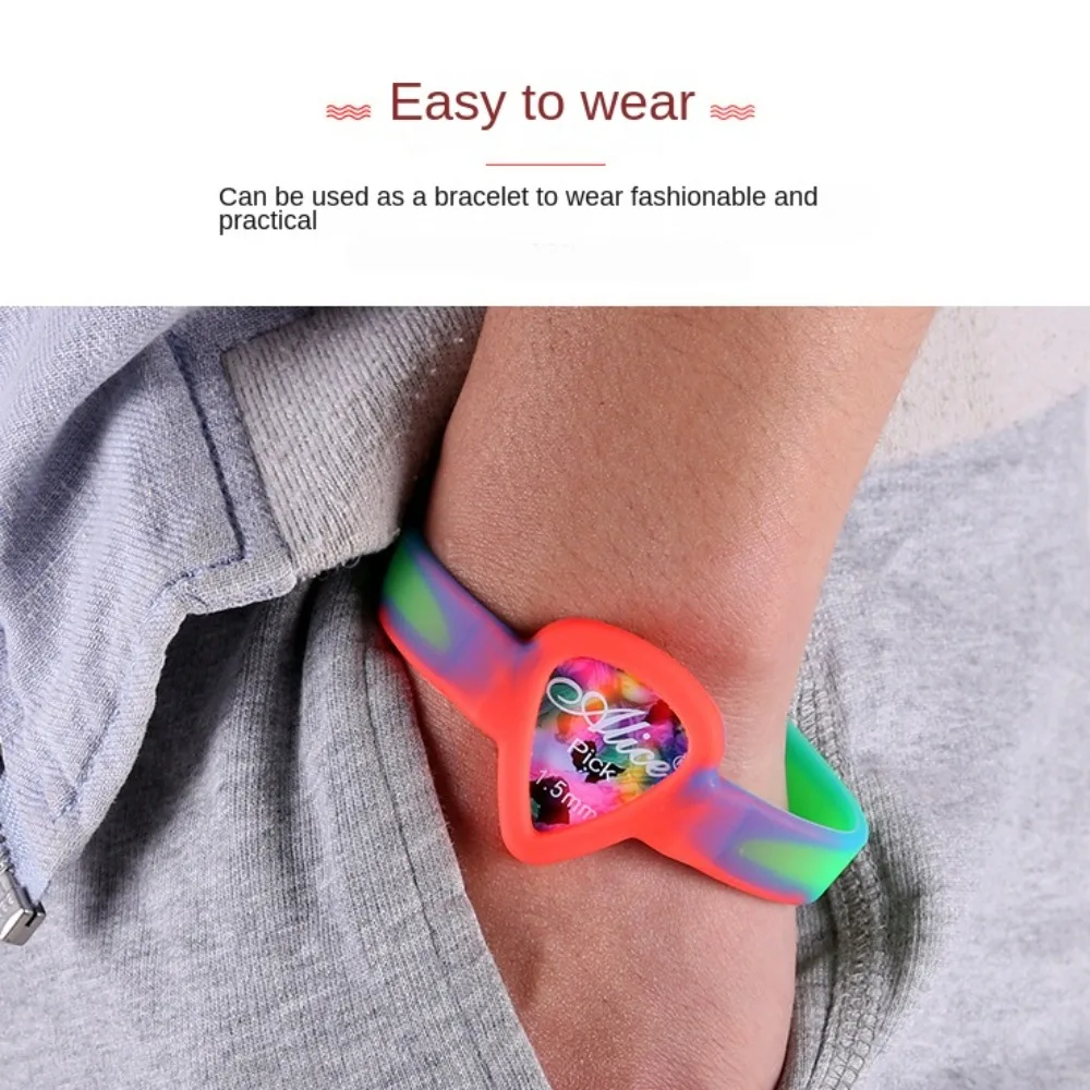 Waterproof Guitar Picks Bracelet Stylish Rubber Guitar Pick Holder Wrist Strap Personality Mini Guitar Pick Holder Wristband Men