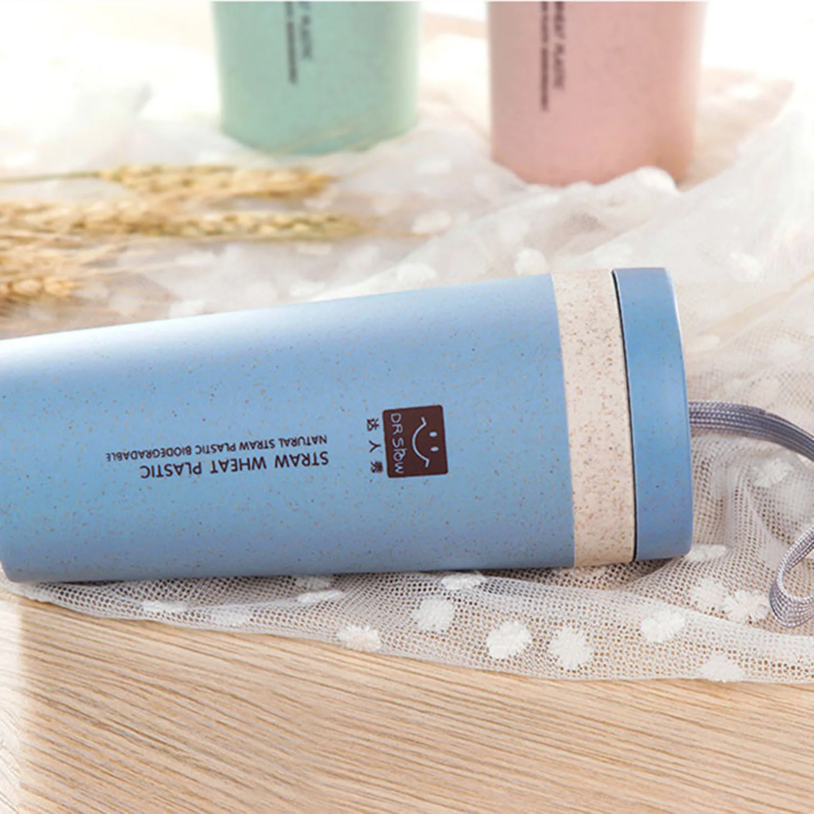 300ML Coffee Mug Creative Plastic Travel Mug Double Wall Vacuum Insulated Tumbler Wide Mouth Tea Cup with Lid