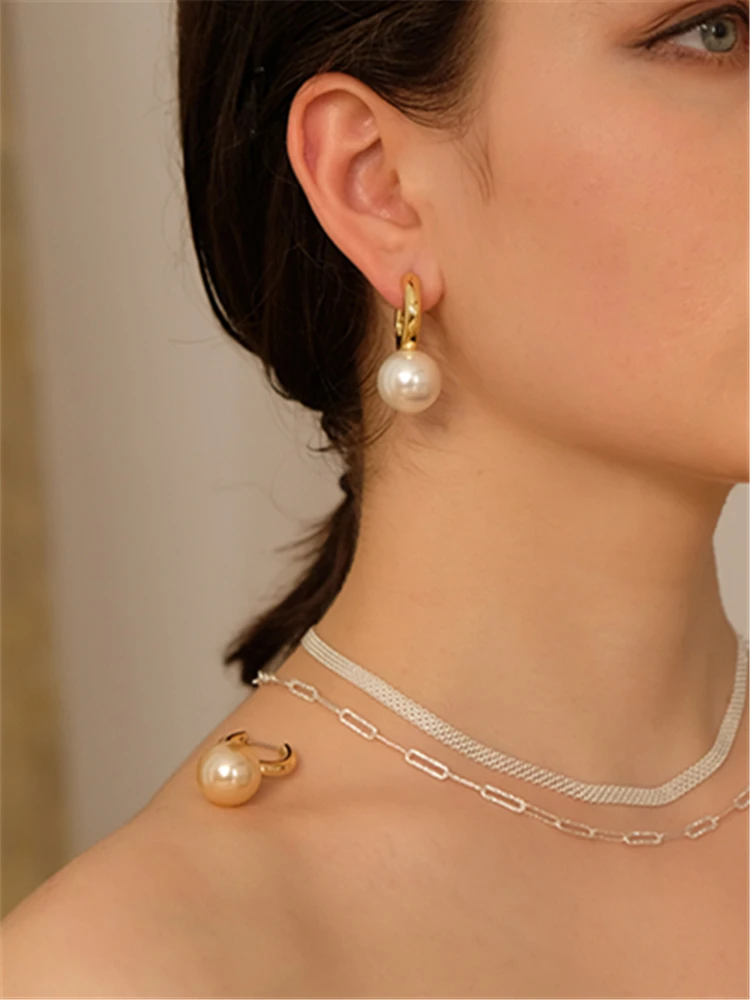 European and American French senior sense design exaggerated temperament large pearl round ear nail contracted earring female