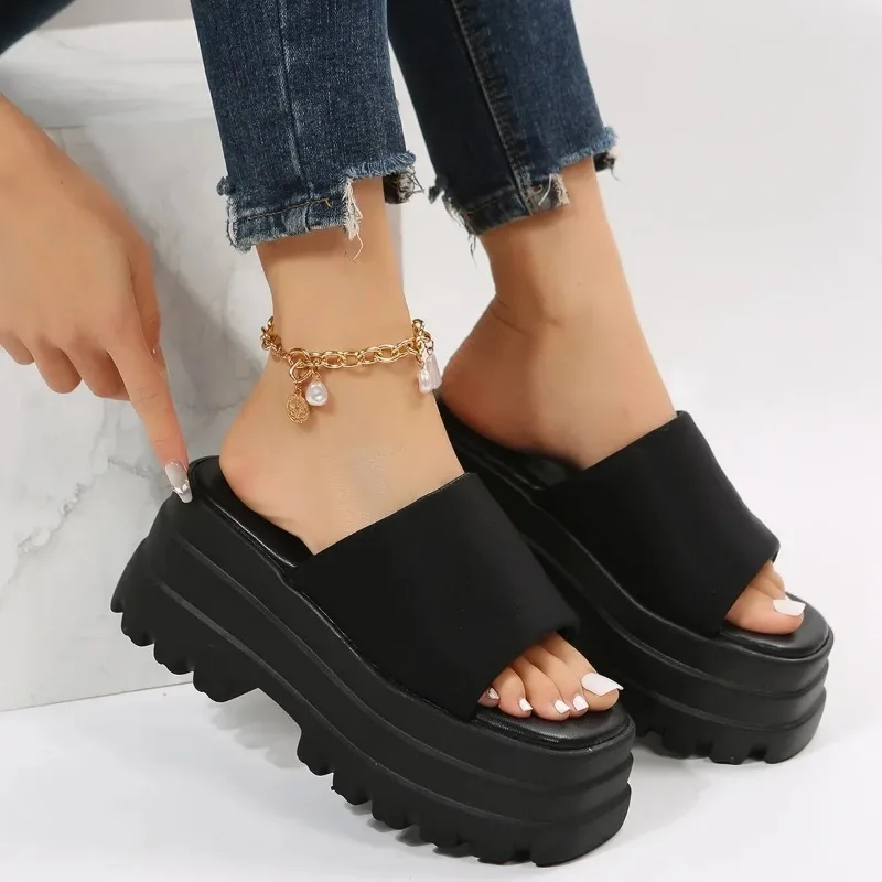 Women Slippers Flip-Flops Ladies Summer Fashion Wedge Heels Shoes Women High Platform Slippers Outdoor Sandals Plus Size 35-43